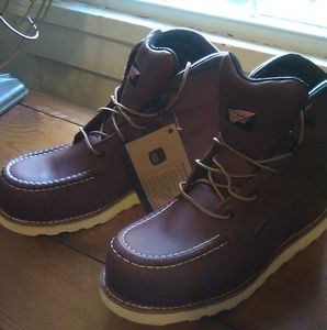 Brand New, Never Worn Red Wing Boot
